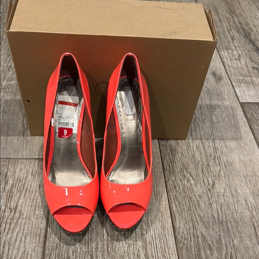 Women's Peep Toe Heels - Vibrant Red